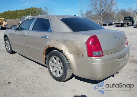 2006 Chrysler 300 z USA, uszkodzony, nr VIN 2C3LA43R26H515103